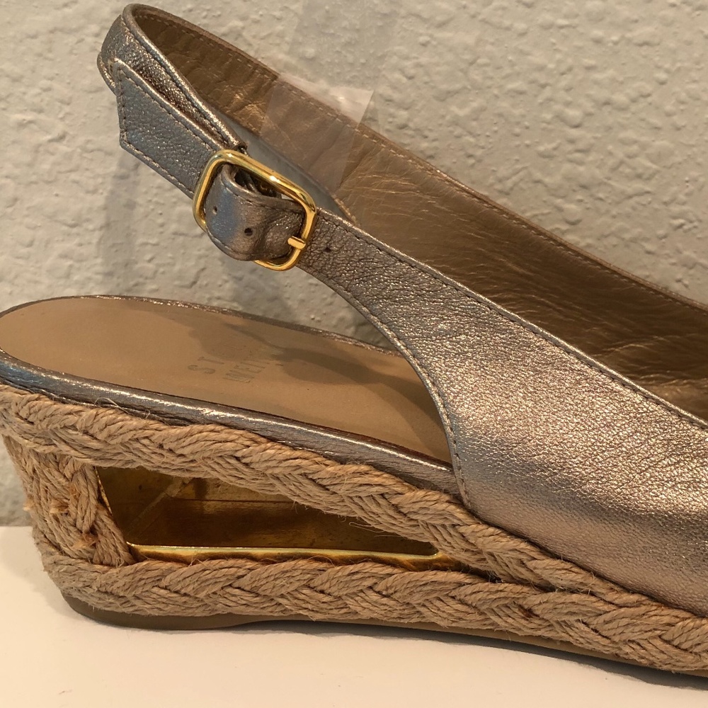 Gold Wedges with Heel Detail